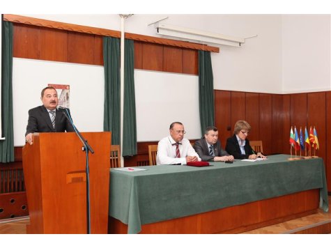 Международна конференция в Стопанска академия отбеляза 20г. на спец. „Публична администрация”